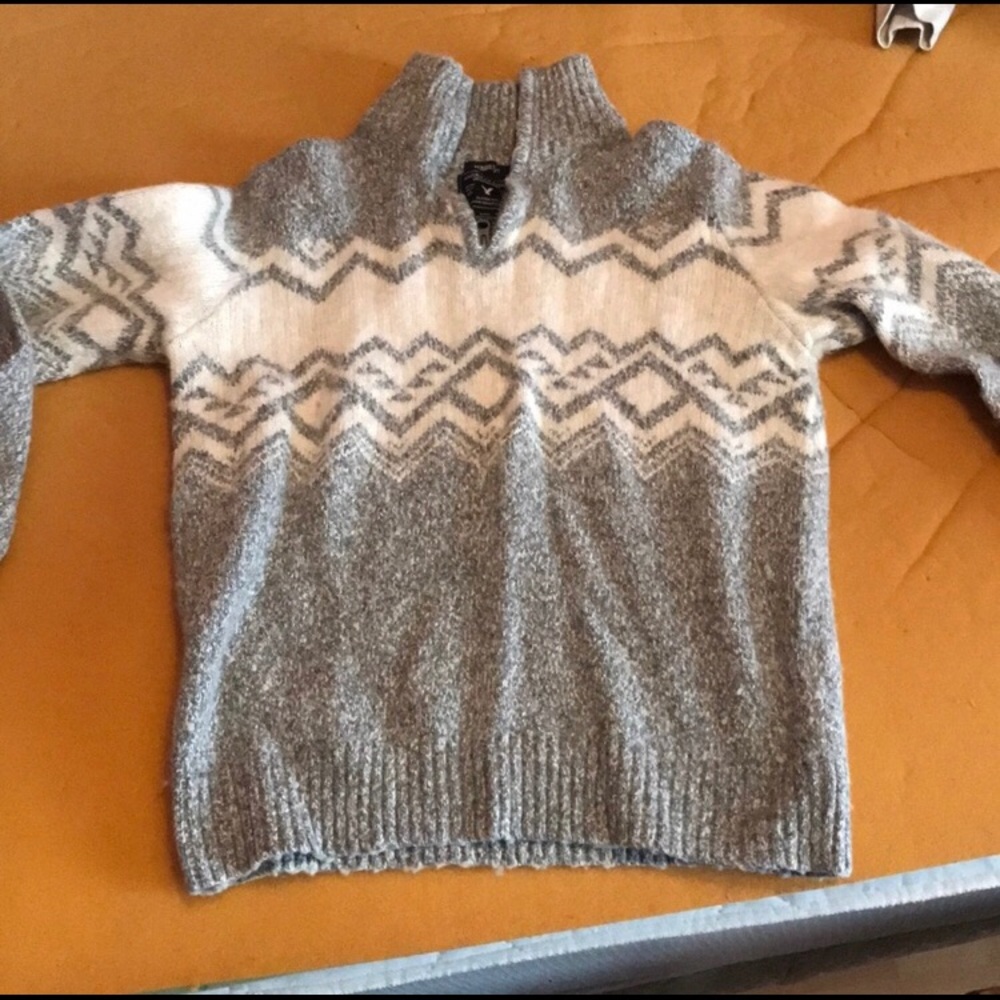 AE Sweater